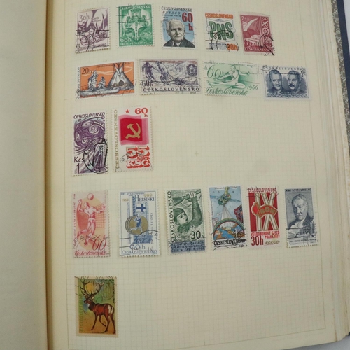 207 - Eastern Europe stamp album. UK P&P Group 2 (£20+VAT for the first lot and £4+VAT for subsequent lots... 