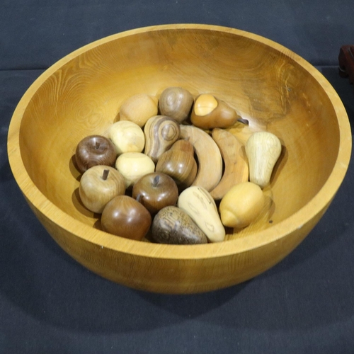 219 - Very large wooden bowl D: 50 cm, with seventeen wooden turned pieces of fruit. UK P&P Group 2 (£20+V... 