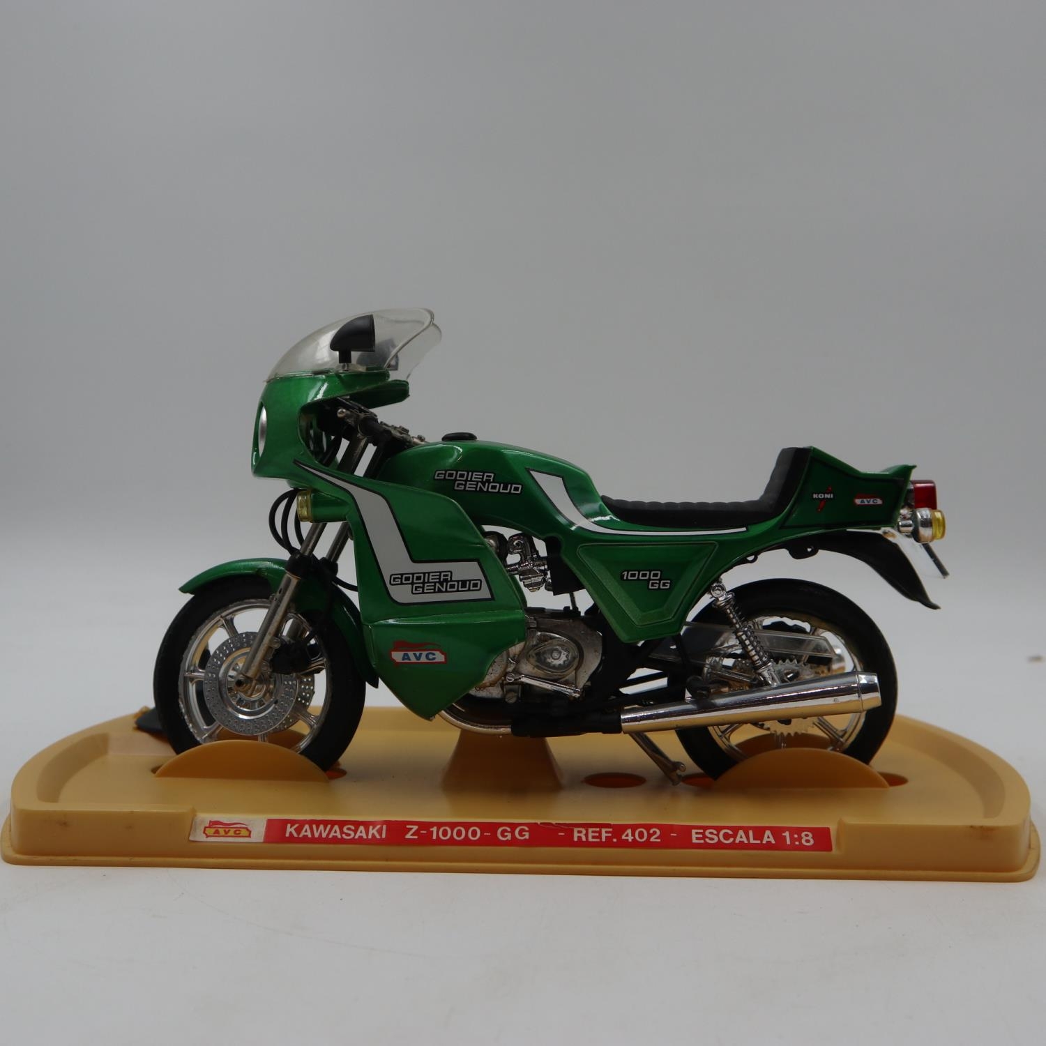 Kawasaki 1000GS Godier Genoud 1/8スケール Rare AVC 1:8 scale diecast Godier Genoud Kawasaki Z1000GG, in its