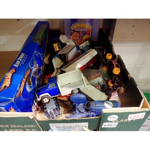 1067 - Mixed lot of toy vehicles including old tractor. Not available for in-house P&P