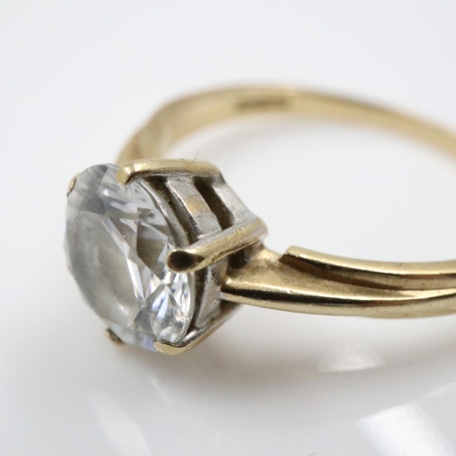 13 - 9ct gold CZ set solitaire ring, size Q, 3.3g. UK P&P Group 0 (£7+VAT for the first lot and £1+VAT fo... 