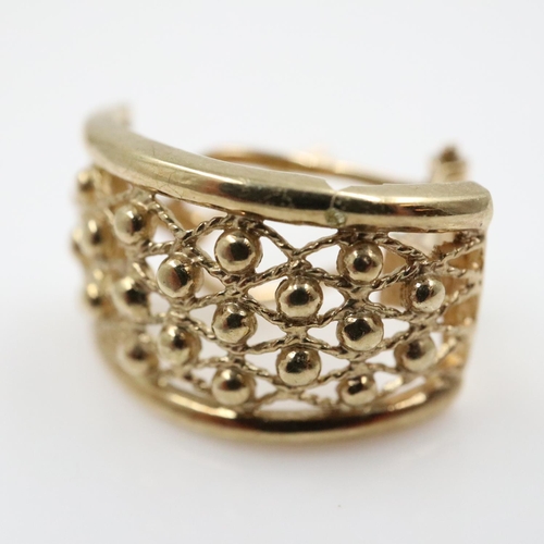 31 - Pair of 9ct gold earrings, combined 4.6g. UK P&P Group 0 (£7+VAT for the first lot and £1+VAT for su... 