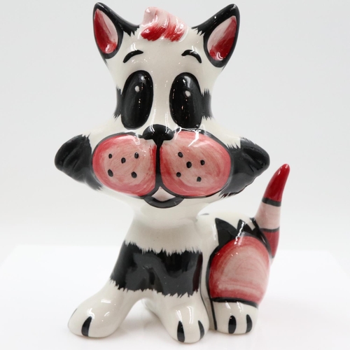 107 - Lorna Bailey cat, Katrina, no cracks or chips, H: 13 cm. UK P&P Group 1 (£18+VAT for the first lot a... 