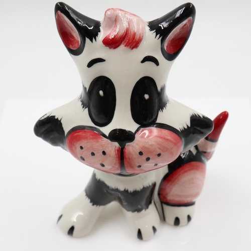 107 - Lorna Bailey cat, Katrina, no cracks or chips, H: 13 cm. UK P&P Group 1 (£18+VAT for the first lot a... 