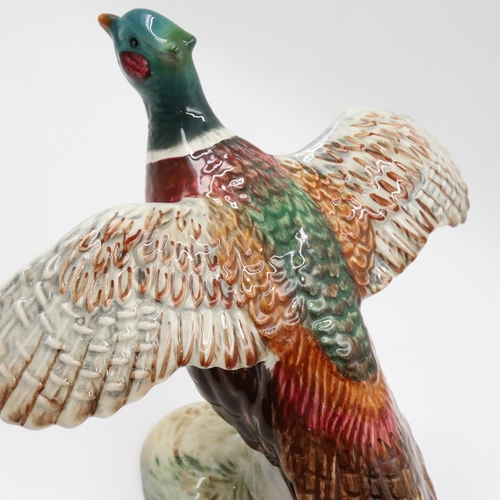 110 - Beswick pheasant no. 850, no cracks or chips, L: 26 cm. UK P&P Group 2 (£24+VAT for the first lot an... 