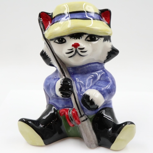123 - Lorna Bailey fisherman cat, no cracks or chips, H: 12 cm. UK P&P Group 1 (£18+VAT for the first lot ... 