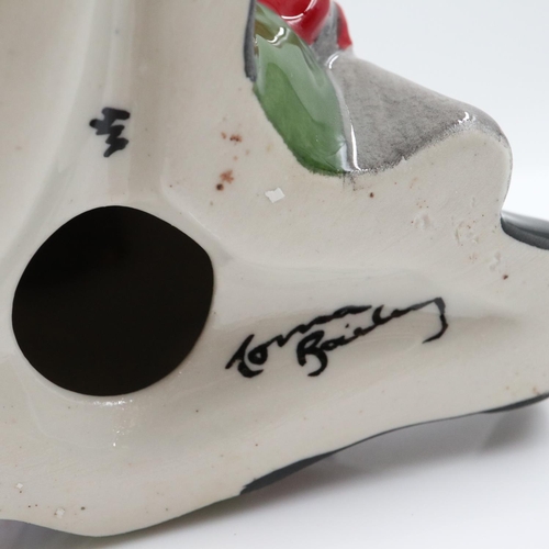 123 - Lorna Bailey fisherman cat, no cracks or chips, H: 12 cm. UK P&P Group 1 (£18+VAT for the first lot ... 