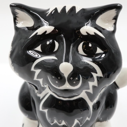 126 - Lorna Bailey cat, Marvin, no cracks or chips, H: 12 cm. UK P&P Group 1 (£18+VAT for the first lot an... 
