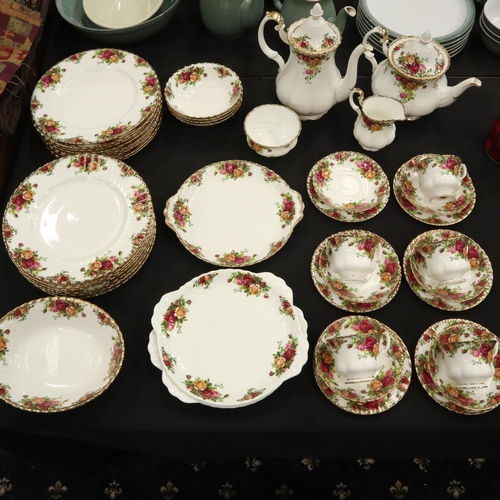 130 - Royal Albert dinner and tea service of forty-seven pieces in the Old Country Roses pattern. Not avai... 
