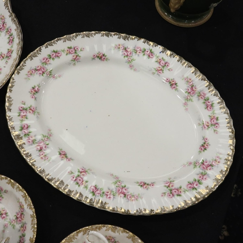 137 - Royal Albert tea service of seventeen pieces in the Dimity Rose pattern. Not available for in-house ... 