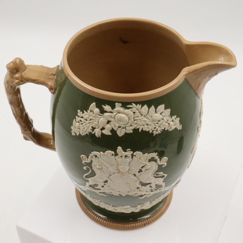 142 - Queen Victoria Diamond Jubilee pitcher by Copeland Spode, H: 19 cm. UK P&P Group 1 (£18+VAT for the ... 