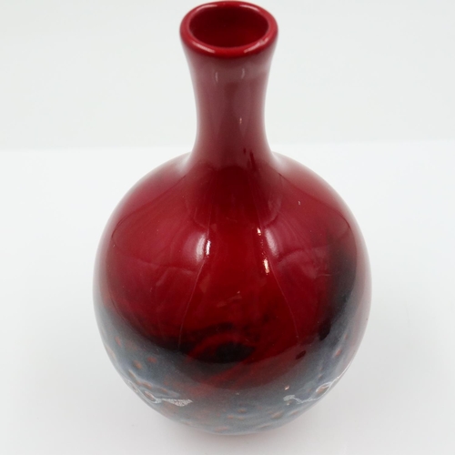 160 - Royal Doulton flambé veined vase, no 1606, no cracks or chips. UK P&P Group 2 (£24+VAT for the first... 