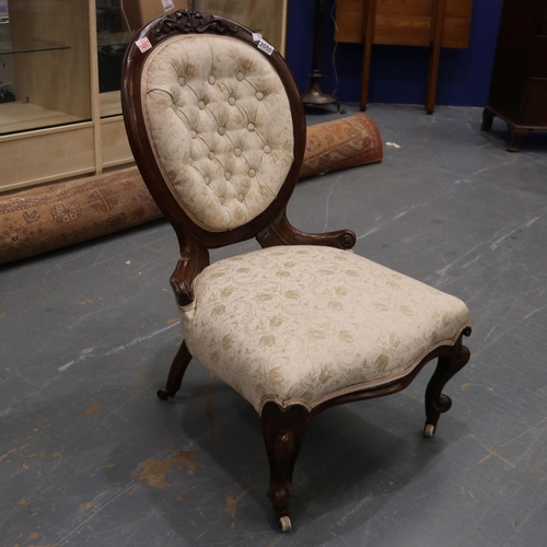 2050 - Victorian carved walnut upholstered parlour chair. Not available for in-house P&P