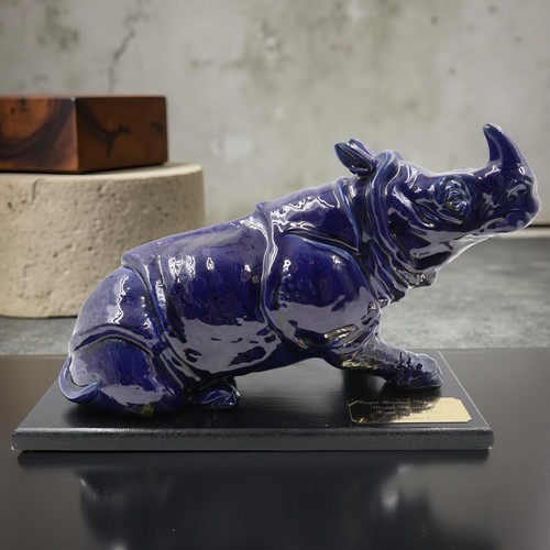 186 - Royal Doulton rhino, model 615, trial glaze number 2, 1972. Not available for in-house P&P