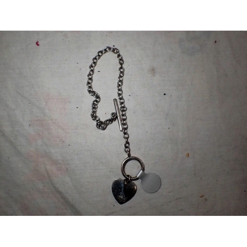 Lot 1083      