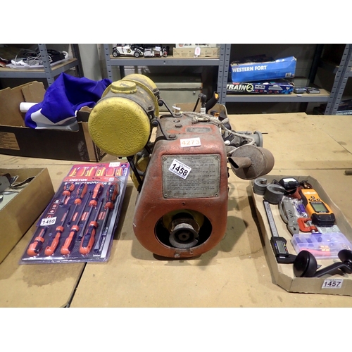 1458 - Villier MK12/2 petrol engine ( not seized ). Not available for in-house P&P