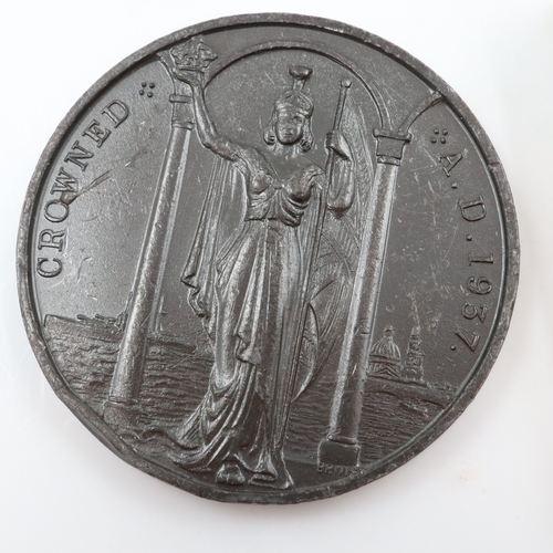 167 - Three bronze medallions for the 1937 coronation, two gilt examples for the 1953 coronation and a 193... 