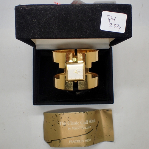 1068 - Boxed Franklin Mint classic cuff watch, boxed with papers. UK P&P Group 1 (£18+VAT for the first lot... 