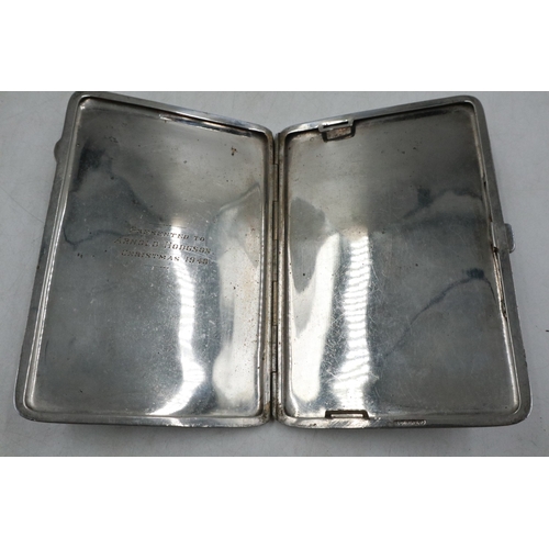 2090 - 1940 Dated Cigarette Case, surmounted with Buffs Cap Badge. UK P&P Group 1 (£18+VAT for the first lo... 