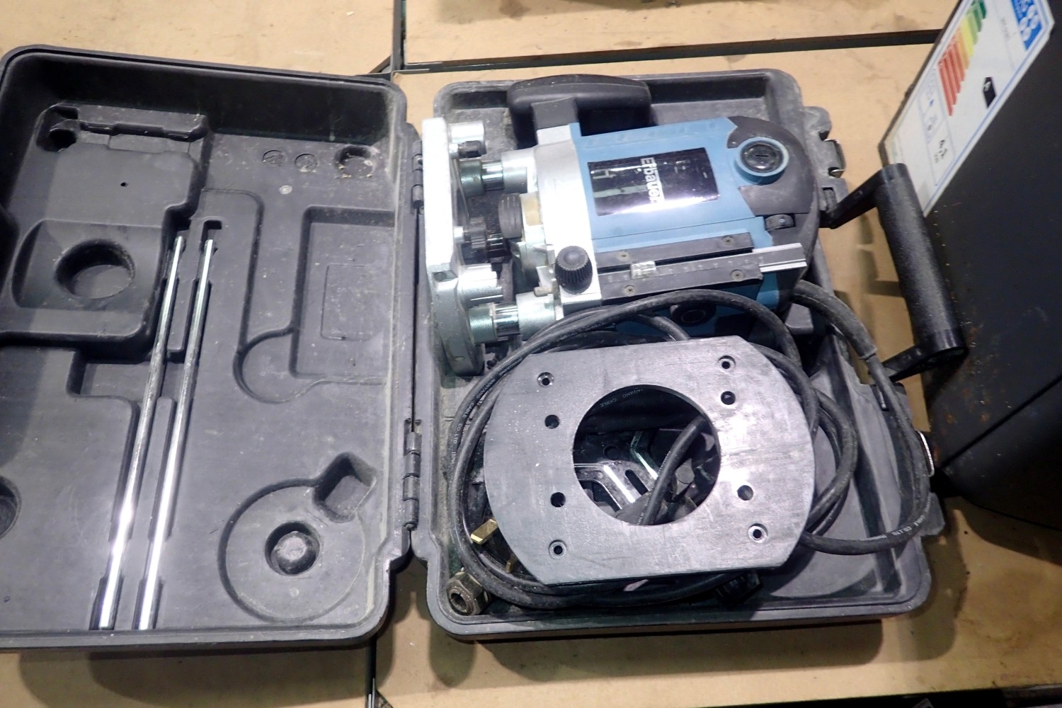 Erbauer 1/2 inch router, 230v. Not available for in-house P&P
