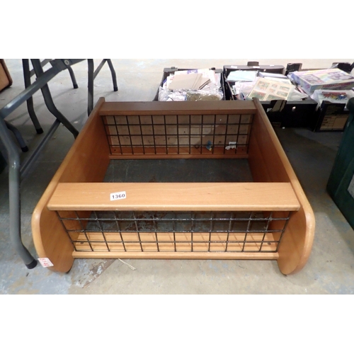 1360 - Oak shop display stick stand with 48 holes. Not available for in-house P&P