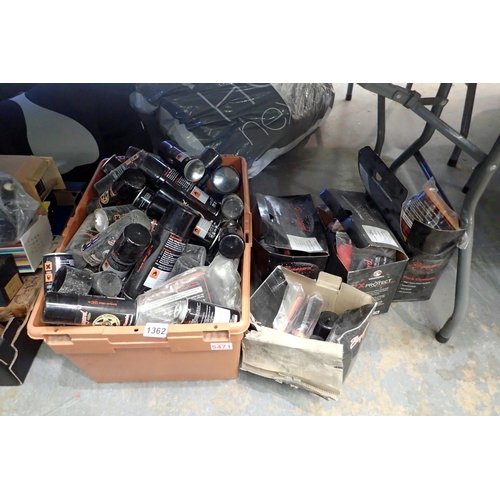 1362 - Large amount of Superguard alloy wheel sprays and sponges. Not available for in-house P&P