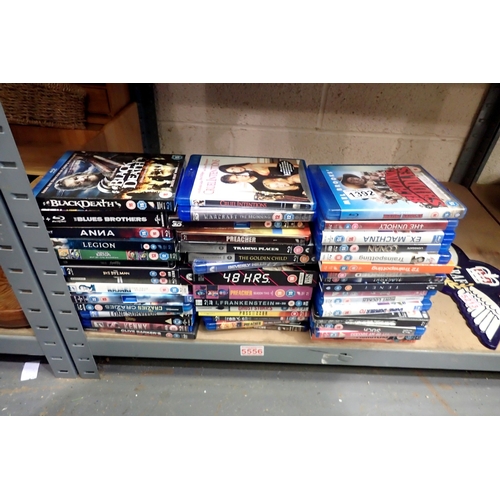 1392 - Approximately 50 mixed Blu-rays, some sealed. Not available for in-house P&P