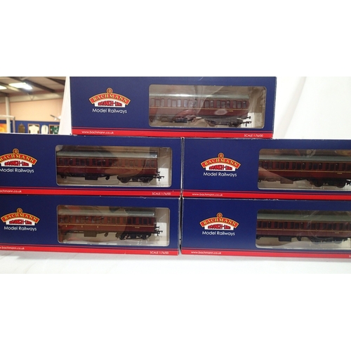 2092 - 5x Bachmann BR MK1 suburban coaches, Marron, excellent condition, boxed. UK P&P Group 2 (£24+VAT for... 