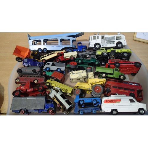 2380 - Approximately 25x Dinky toys, Playworn vehicles, suitable for refurbishment. UK P&P Group 2 (£24+VAT... 
