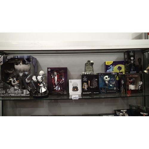 2402 - Disney: Tim Burton's The Nightmare Before Christmas vinyl, diecast and composite figurines, with fur... 