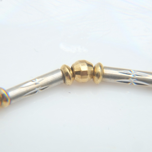 64 - Contemporary 18ct white and yellow gold bracelet, L: 20 cm, 5.6g. UK P&P Group 0 (£7+VAT for the fir... 
