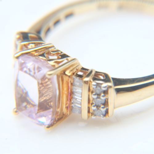 69 - 18ct gold pink kunzite and diamond set cluster ring, size O/P, 4.6g. UK P&P Group 0 (£7+VAT for the ... 