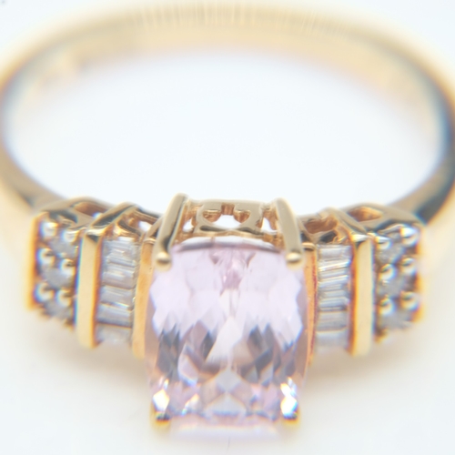 69 - 18ct gold pink kunzite and diamond set cluster ring, size O/P, 4.6g. UK P&P Group 0 (£7+VAT for the ... 