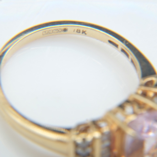 69 - 18ct gold pink kunzite and diamond set cluster ring, size O/P, 4.6g. UK P&P Group 0 (£7+VAT for the ... 