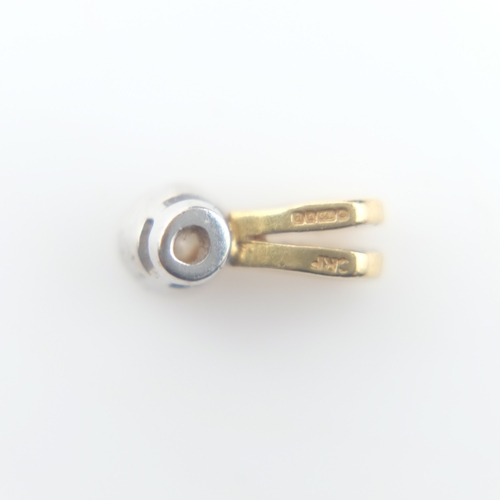 81 - 18ct gold diamond set solitaire pendant, H: 8 mm. UK P&P Group 0 (£7+VAT for the first lot and £1+VA... 
