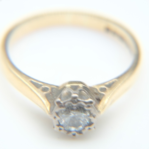 90 - 18ct gold diamond set solitaire ring, size K, 3.1g. UK P&P Group 0 (£7+VAT for the first lot and £1+... 
