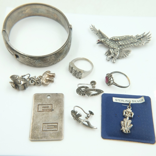 112A - Mixed silver jewellery including a bangle, 80g combined. UK P&P Group 0 (£7+VAT for the first lot an... 