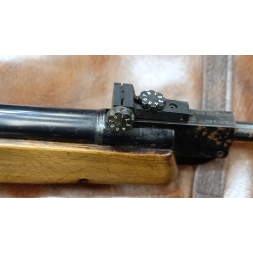 171 - Webley Hawk .22 beach stock air rifle. Not available for in-house P&P