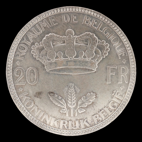 Lot 2044      