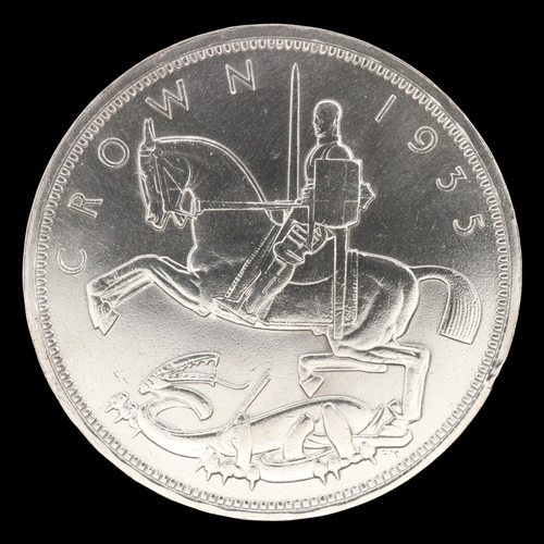2142 - 1935 silver crown of George V. Grade gEF. UK P&P Group 0 (£7+VAT for the first lot and £1+VAT for su... 