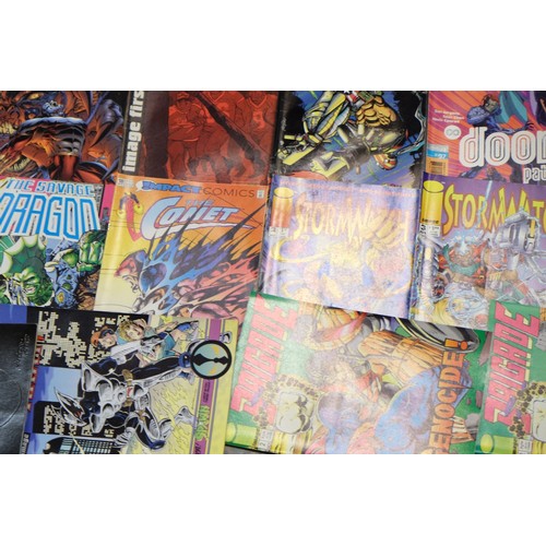 1389 - American Entertainment #1 copy of the Tenth comic signed by artist Tony Daniel with CoA, and a colle... 