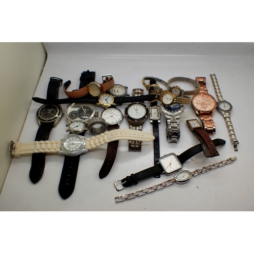1064 - Box of mixed ladies and gents wristwatches. Not available for in-house P&P