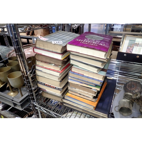 1345 - Quantity of mixed vintage books to include travel and history. Not available for in-house P&P