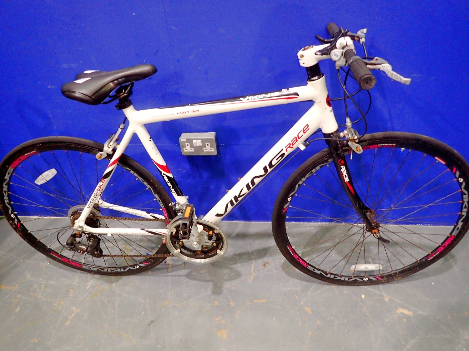 Viking mistral 14 speed 20 inch frame 26 inch wheel racing/road bike ...