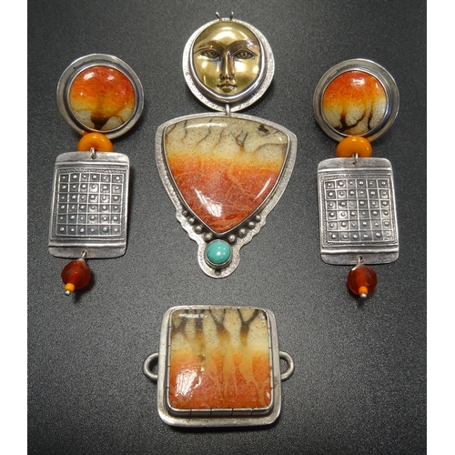 136 - SELECTION OF TABRA FLAME CORAL SET SILVER JEWELLERY 
comprising a pendant, a pair of earrings and a ... 