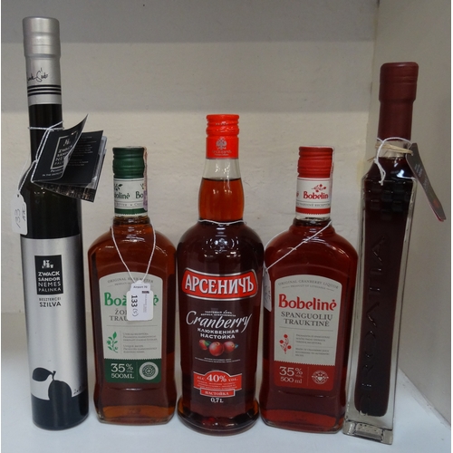 126 - SELECTION OF FIVE BOTTLES OF LIQUEURS
comprising: one BOBELINE SPANGUOLIU TRAUKTINE CRANBERRY LIQUOR... 