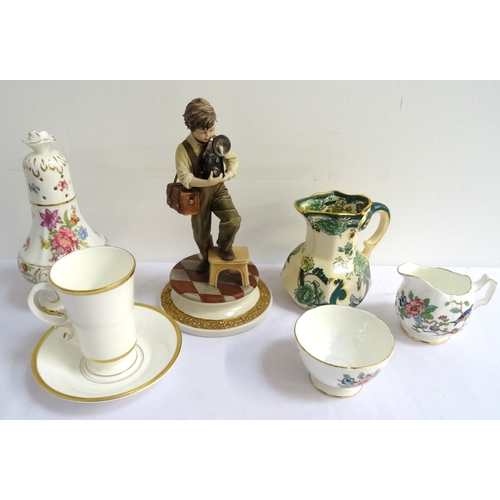 164 - MIXED LOT OF CERAMICS
including a Royal Worcester coffee can and saucer decorated with a gilt harp, ... 