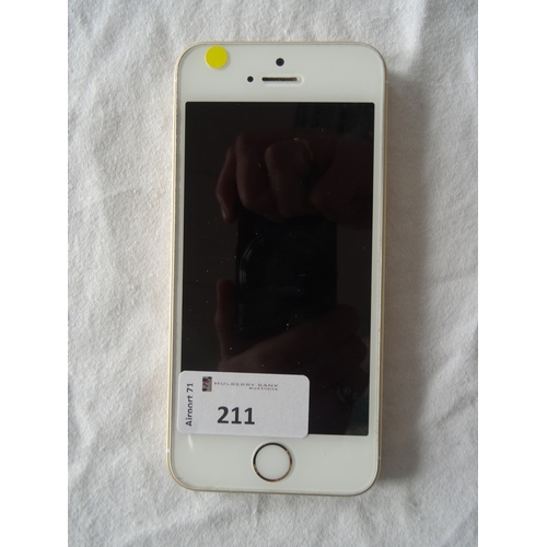 211 - APPLE IPHONE SE - MODEL A1723
IMEI: 356608086874294. SERIAL MUMBER: DX3VK5W4HTVB.   i-cloud protecte... 