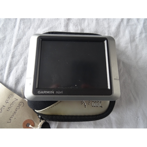 362 - GARMIN NUVI 200 SAT NAV
with protective case