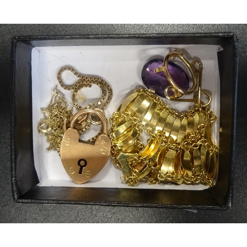 53 - SELECTION OF NINE CARAT GOLD JEWELLERY
comprising a bracelet, a neck chain, a heart padlock clasp, a... 